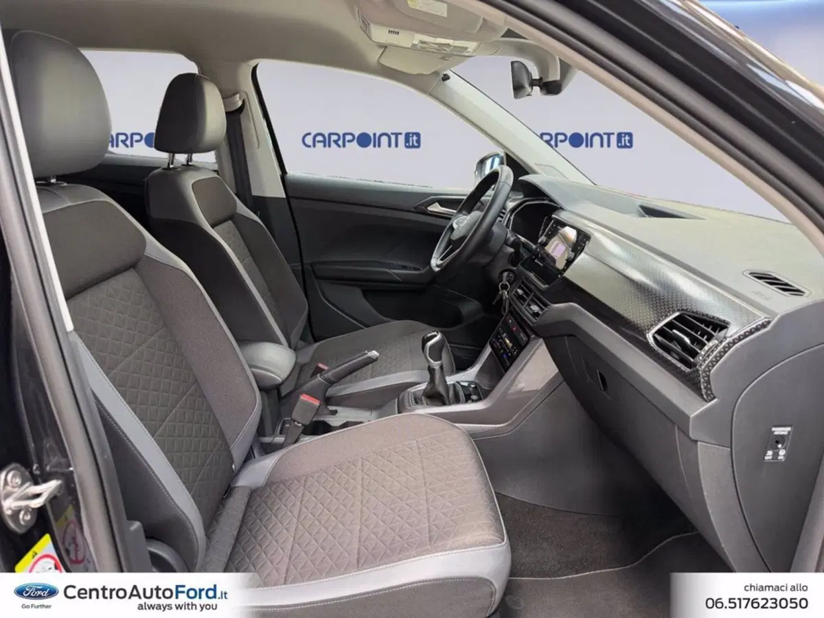 Volkswagen T-Cross usata a Roma (15)