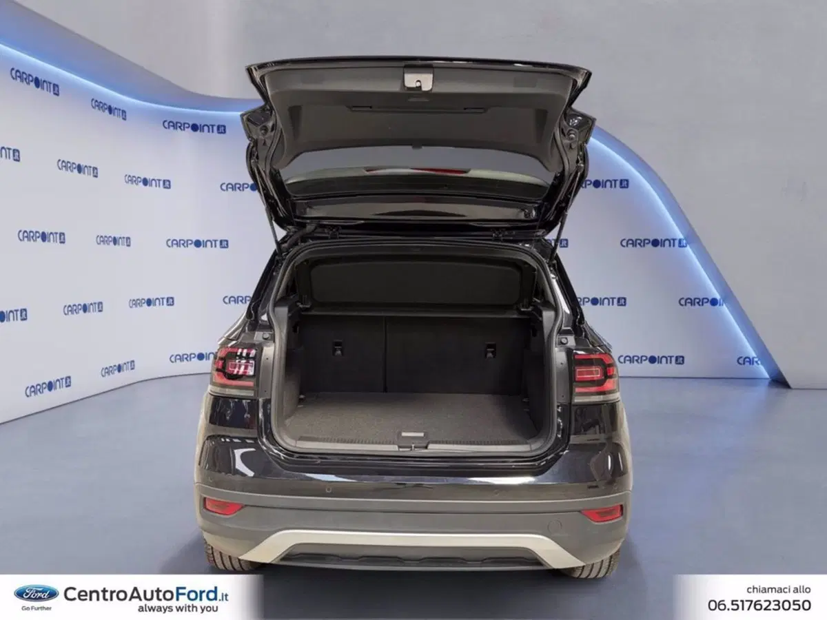 Volkswagen T-Cross usata a Roma (17)