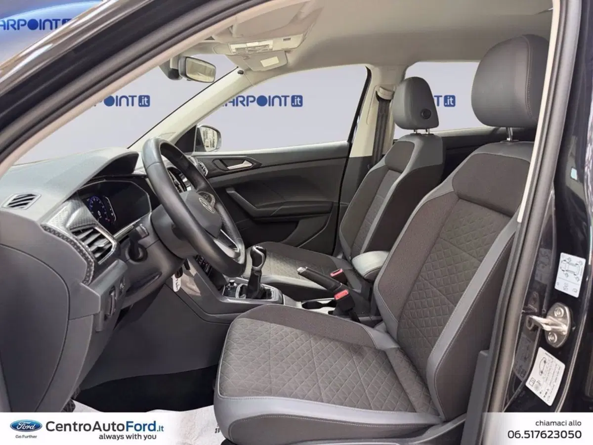 Volkswagen T-Cross usata a Roma (9)