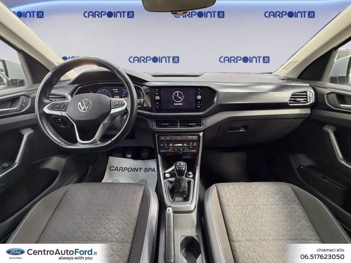 Volkswagen T-Cross usata a Roma (10)