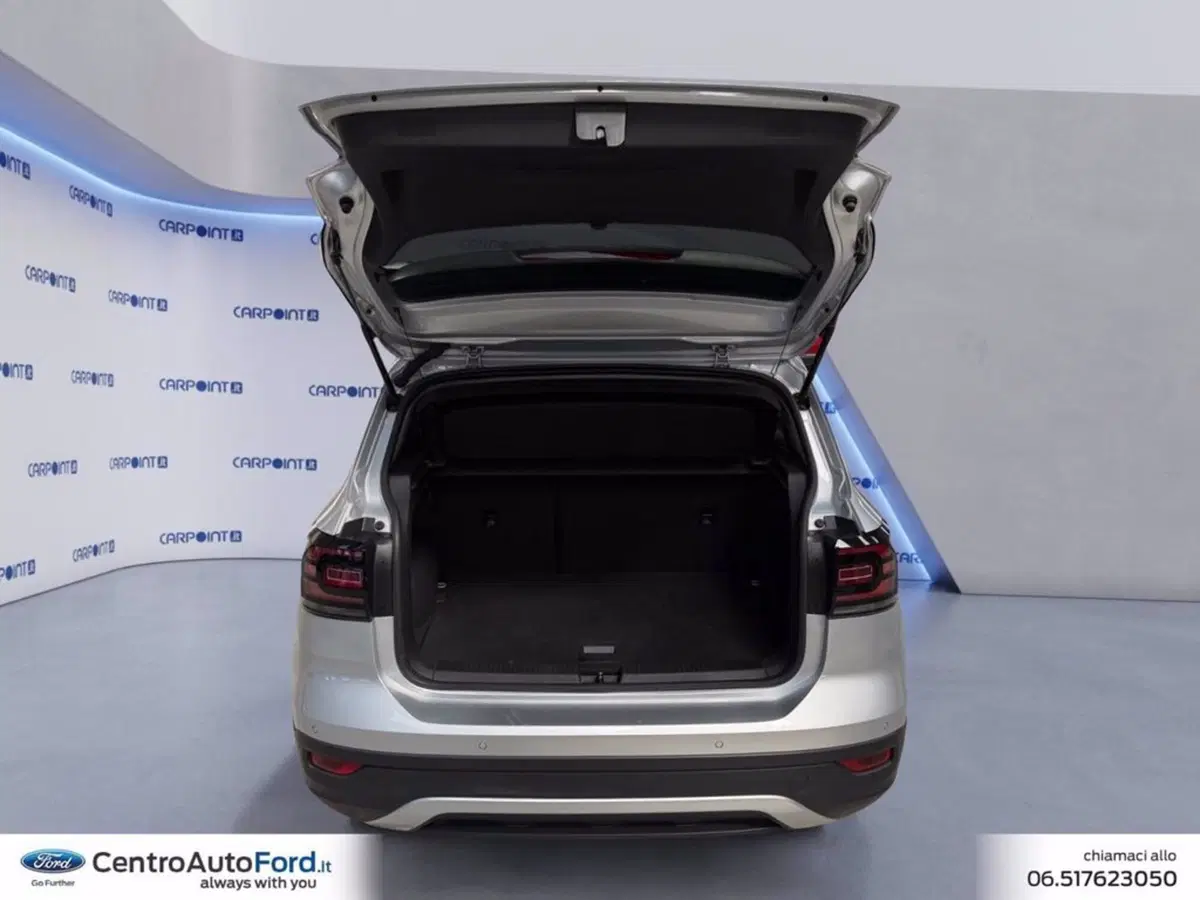 Volkswagen T-Cross usata a Roma (17)