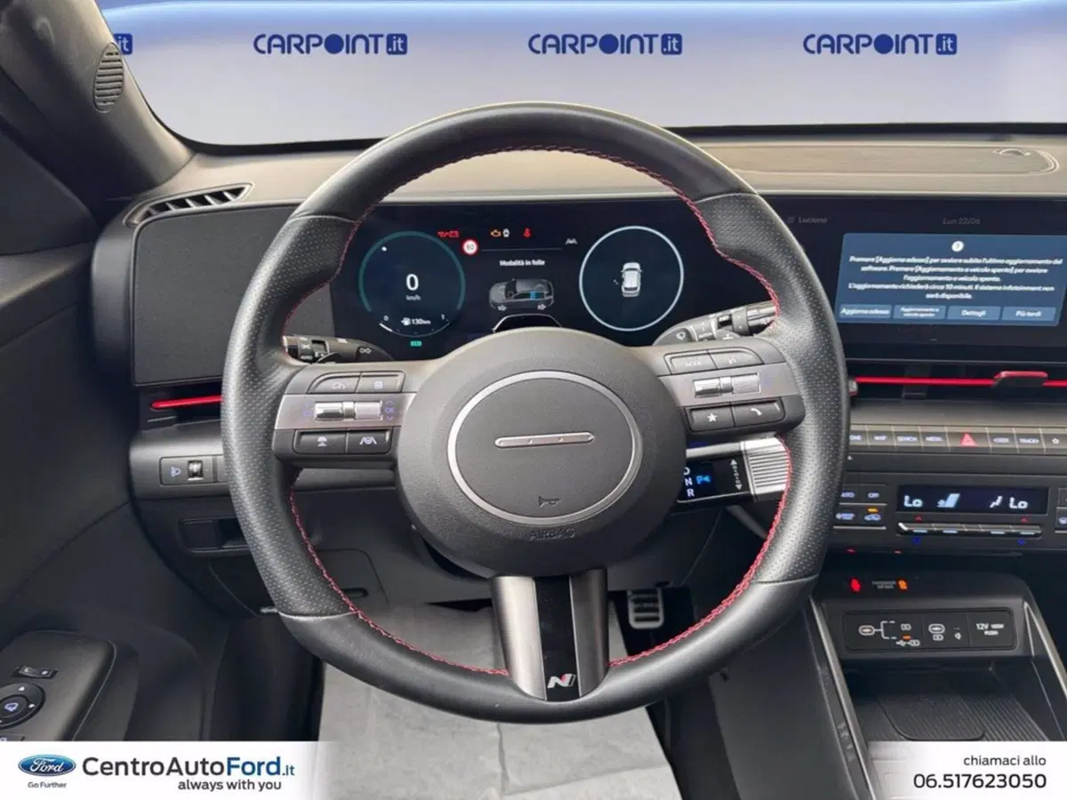 Hyundai Kona usata a Roma (12)