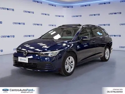 Volkswagen Golf Variant 1.0 eTSI EVO DSG Life del 2023 usata a Albano Laziale