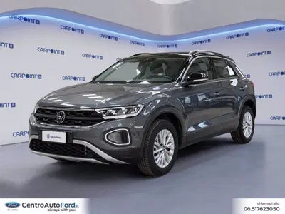 Volkswagen T-Roc 2.0 tdi Life 150cv dsg del 2025 usata a Albano Laziale