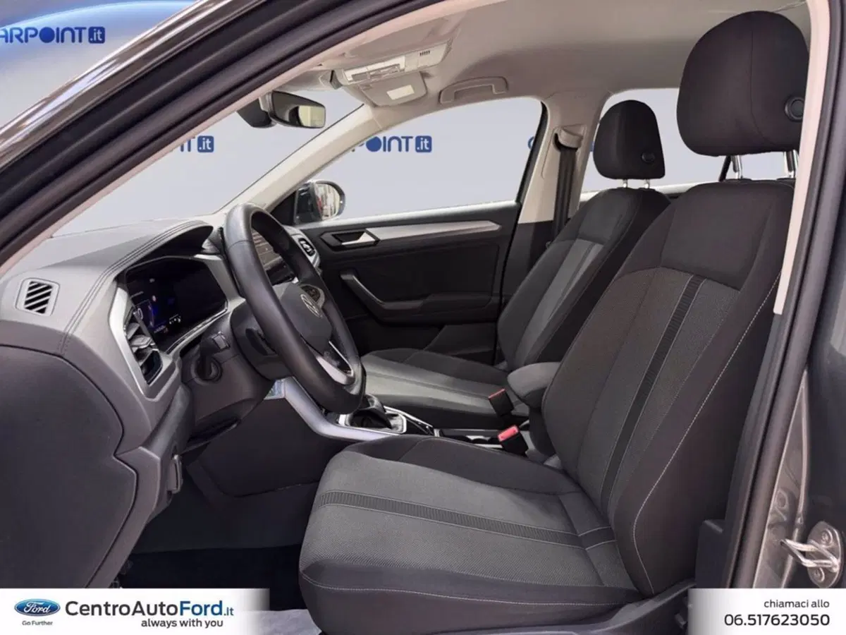 Volkswagen T-Roc usata a Roma (9)