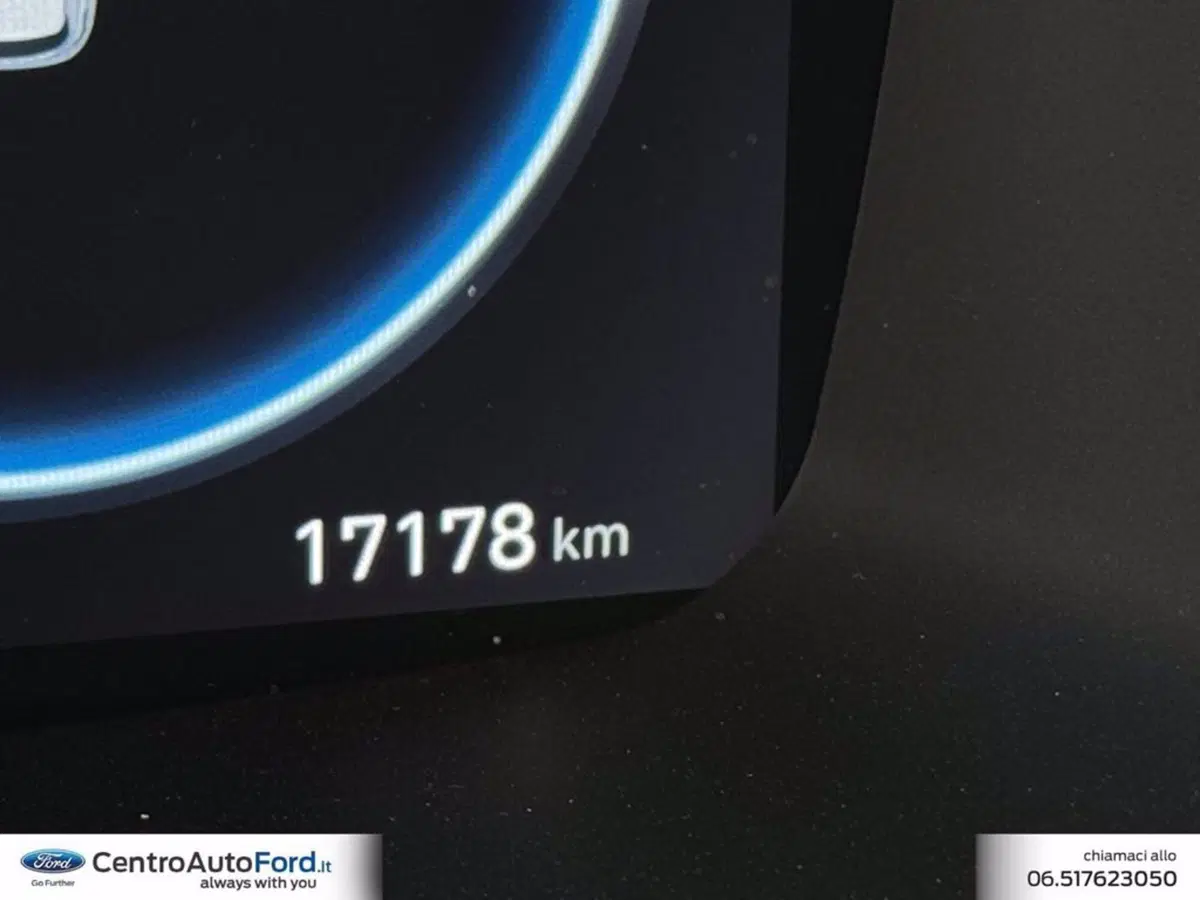 Hyundai Santa Fe usata a Roma (16)