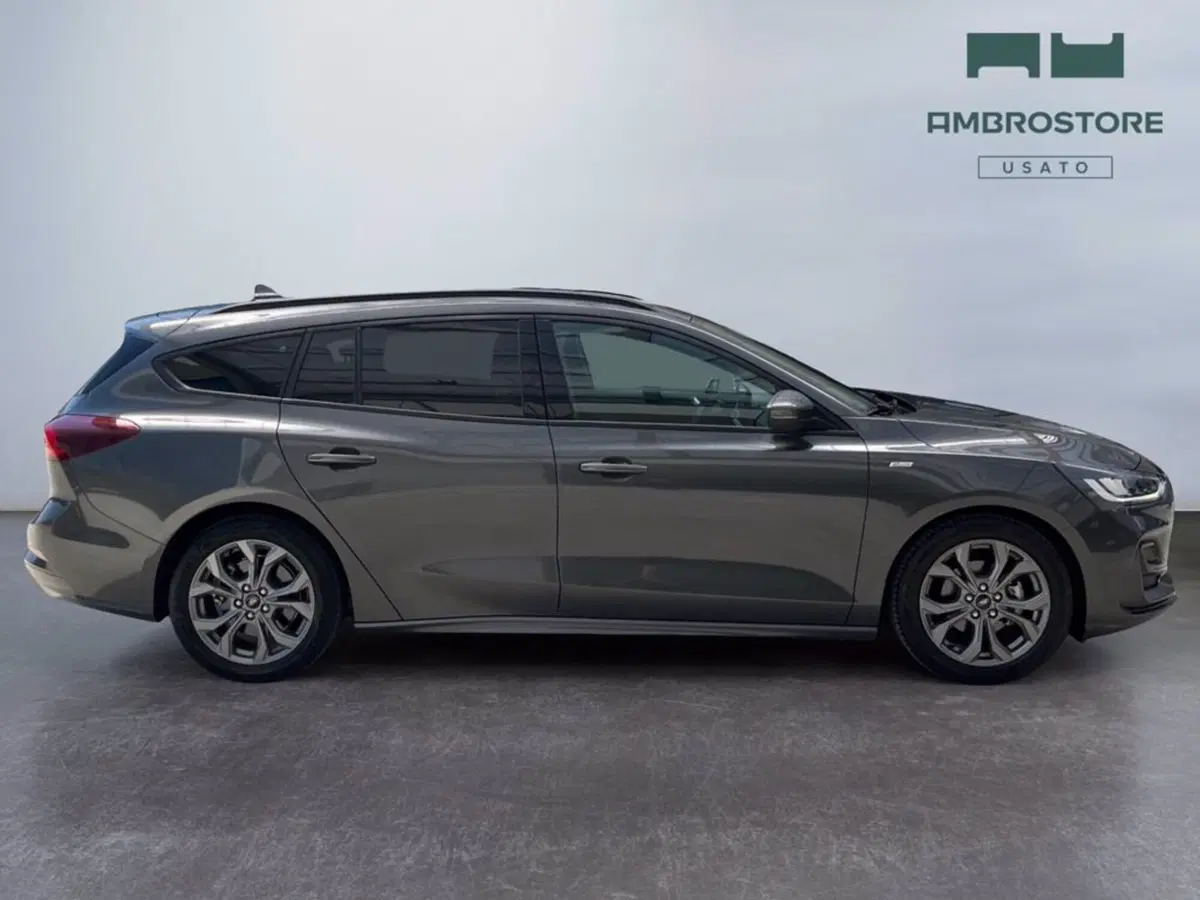 Ford Focus Station Wagon usata a Milano (6)