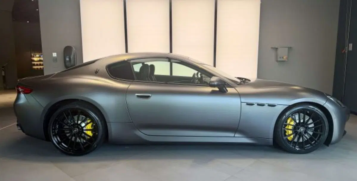 Maserati Granturismo nuova a Torino (5)