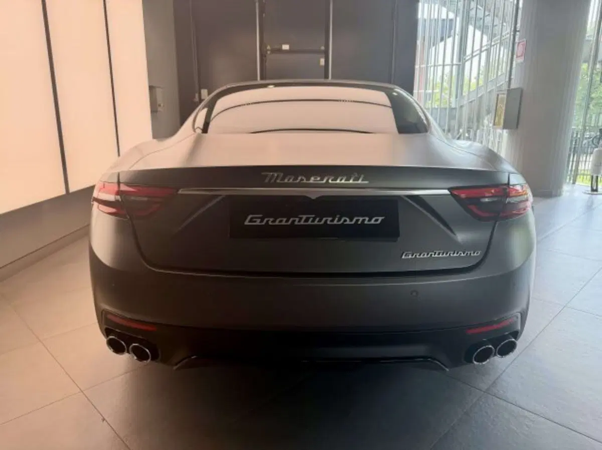 Maserati Granturismo nuova a Torino (7)