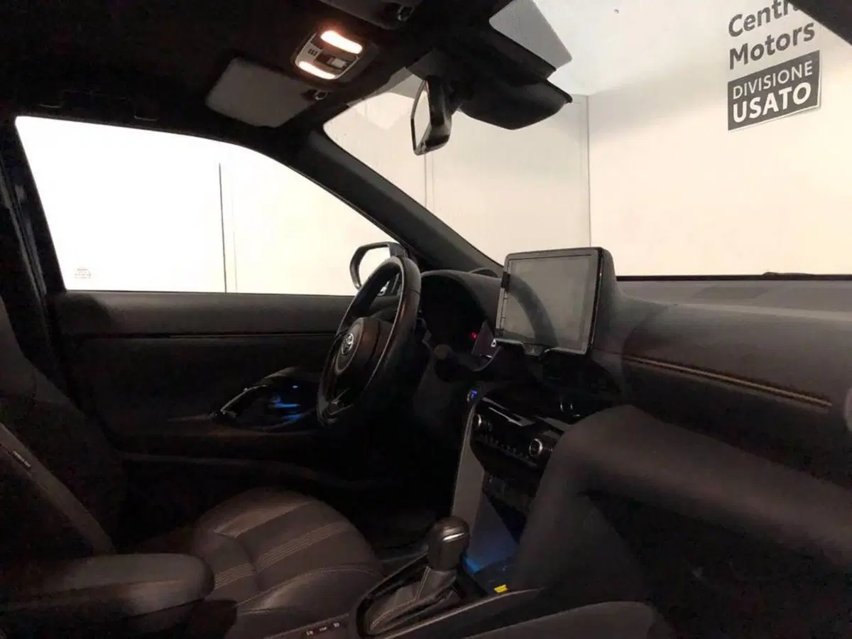 Toyota Yaris Cross usata a Torino (11)