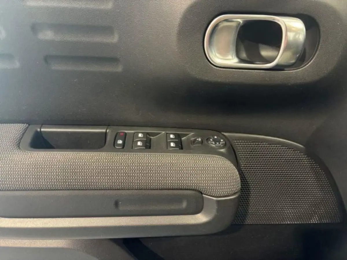 Citroen C3 Aircross usata a Ancona (13)