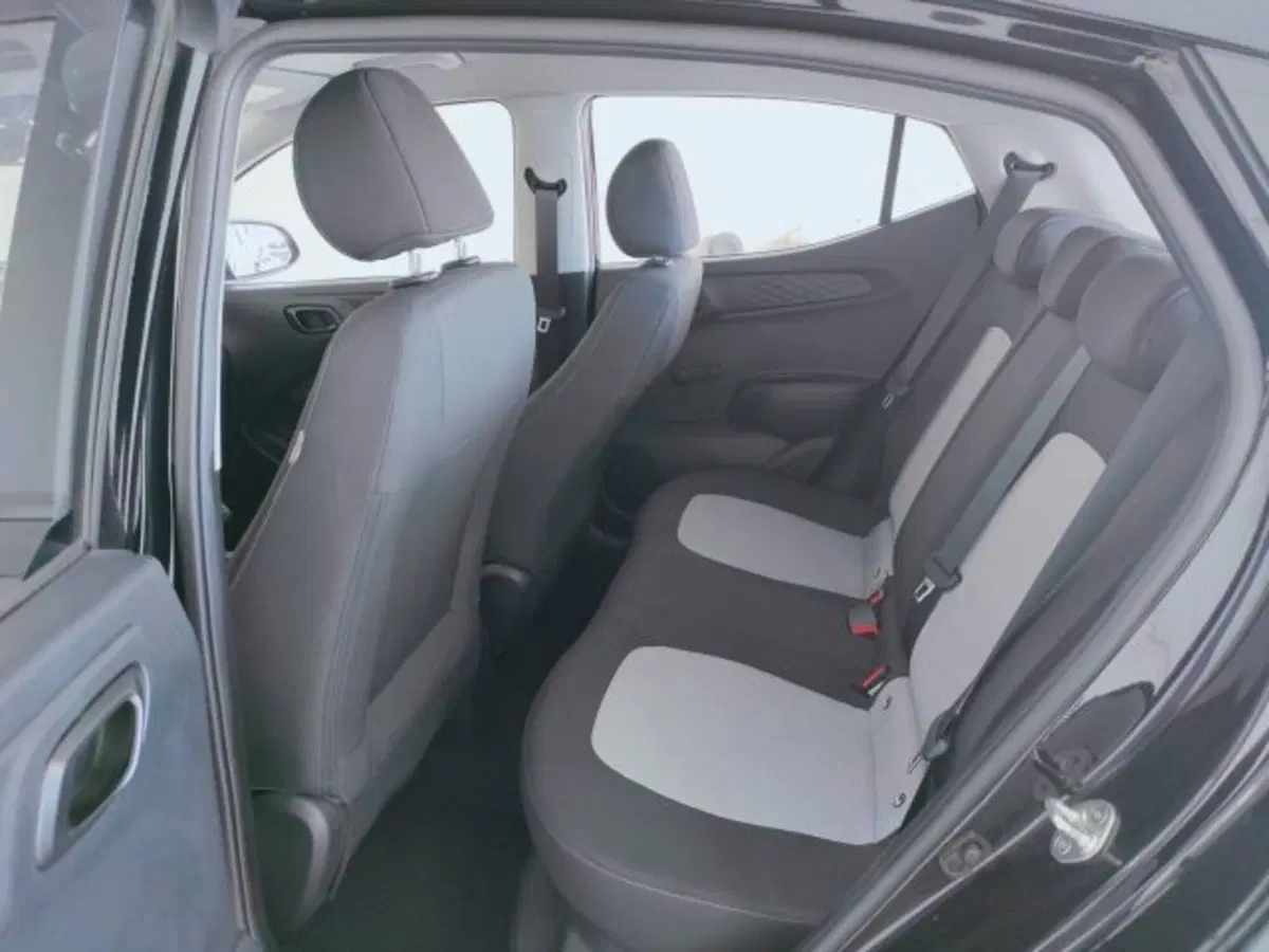 Hyundai i10 usata a Teramo (11)