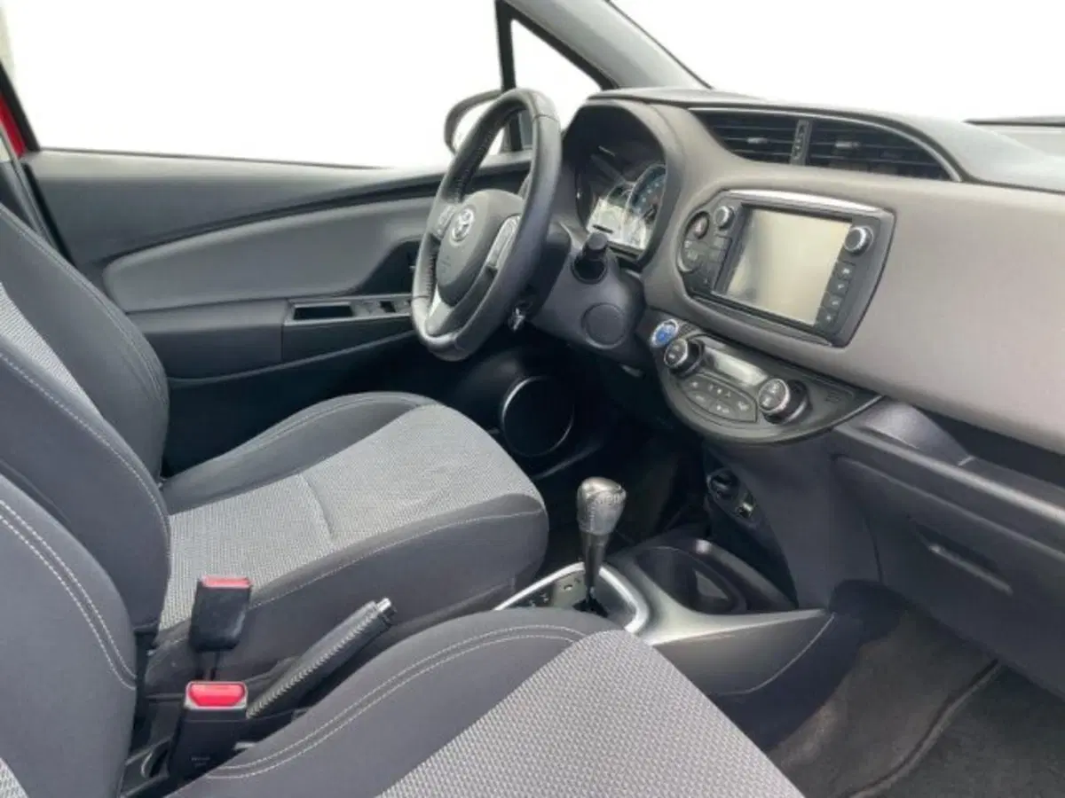 Toyota Yaris Cross usata a Vercelli (15)