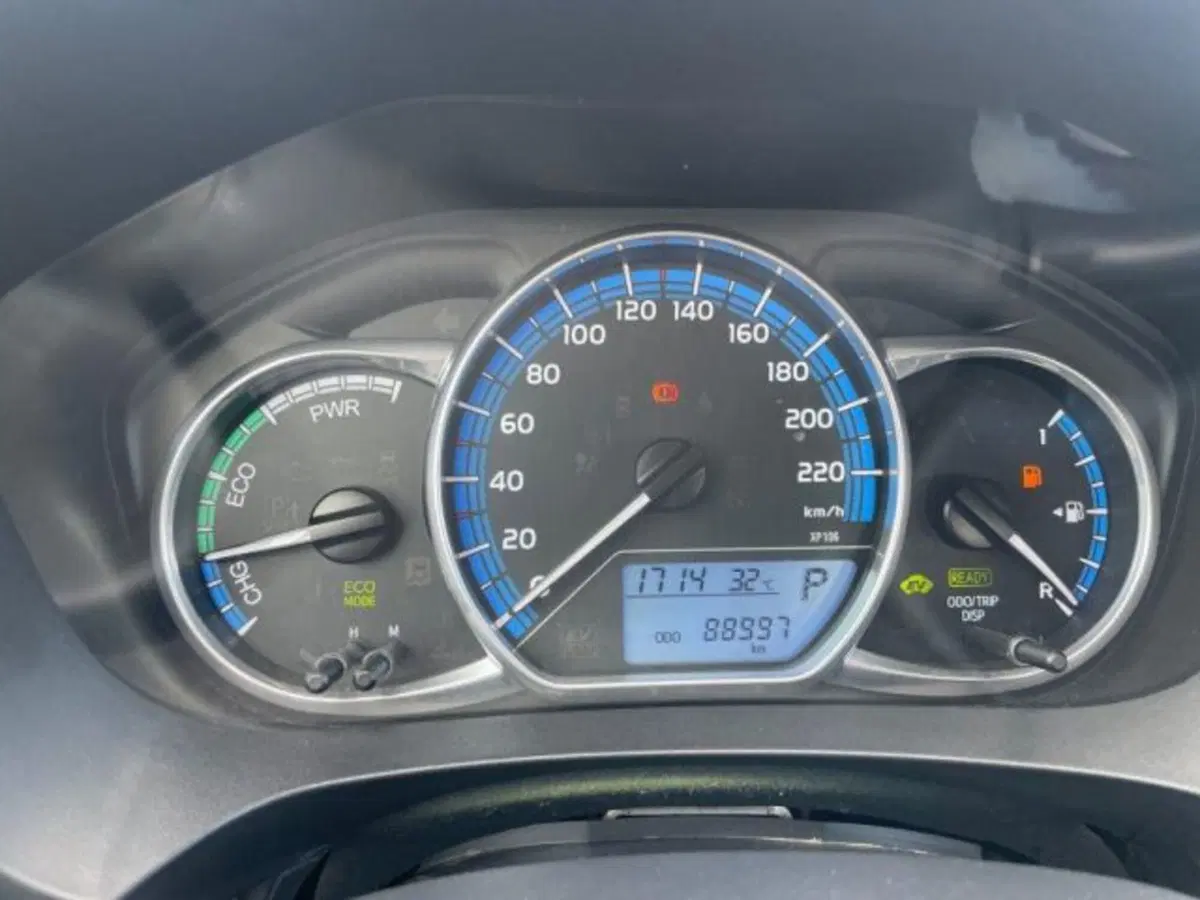 Toyota Yaris Cross usata a Vercelli (9)