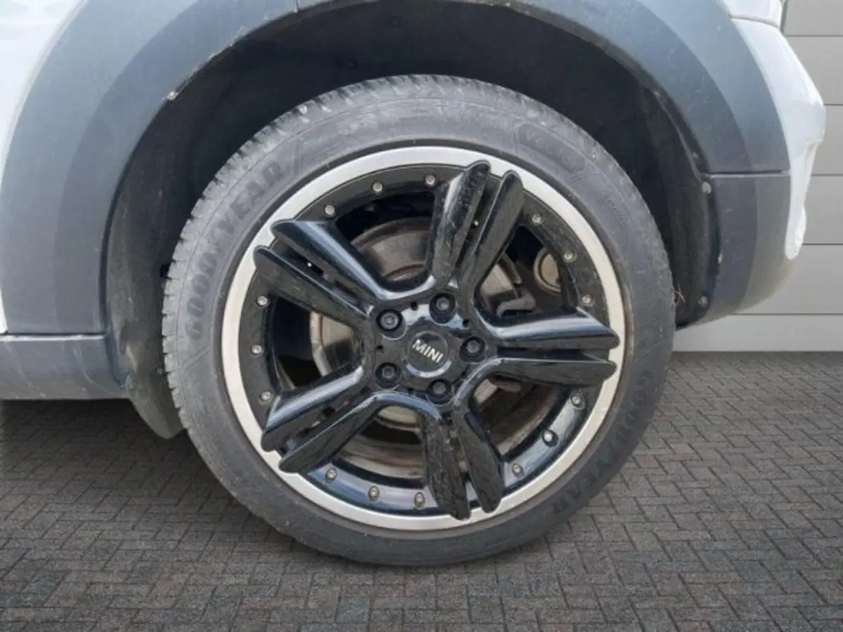 MINI Mini Countryman usata a Vercelli (13)