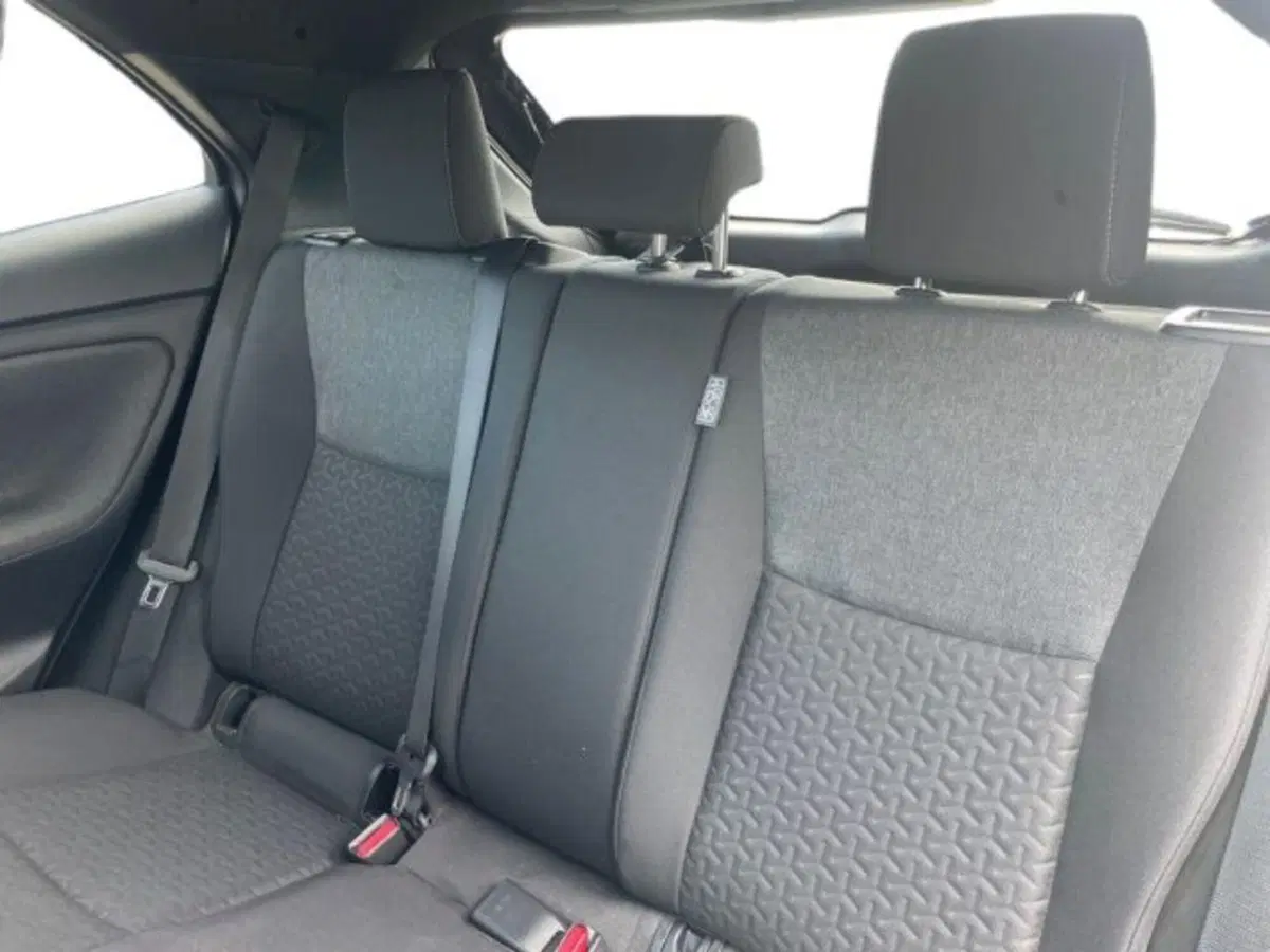 Toyota Yaris Cross usata a Vercelli (11)