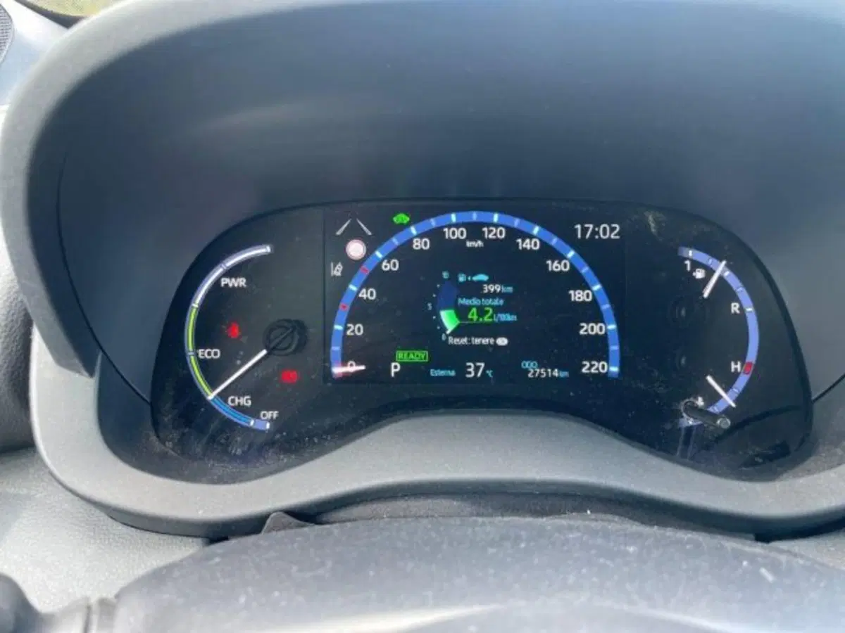 Toyota Yaris Cross usata a Vercelli (9)