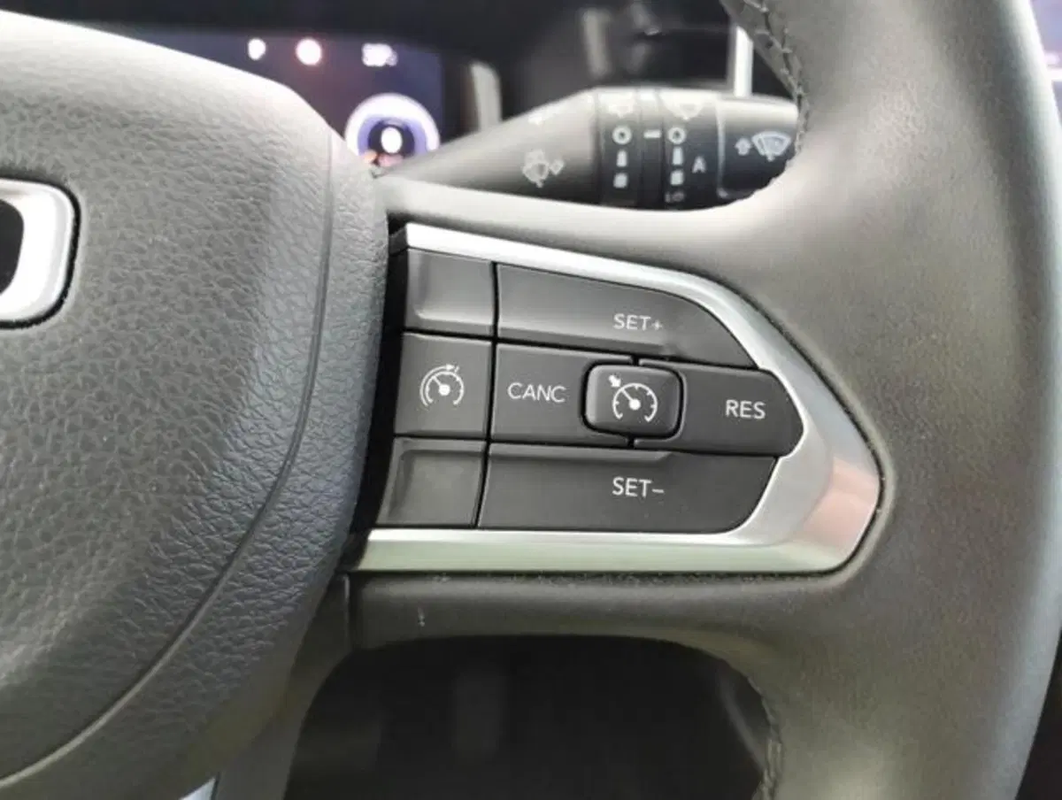 Jeep Compass usata a Como (11)