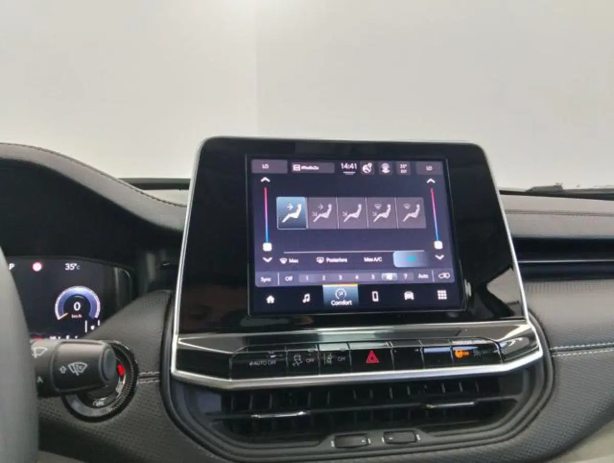 Jeep Compass usata a Como (14)