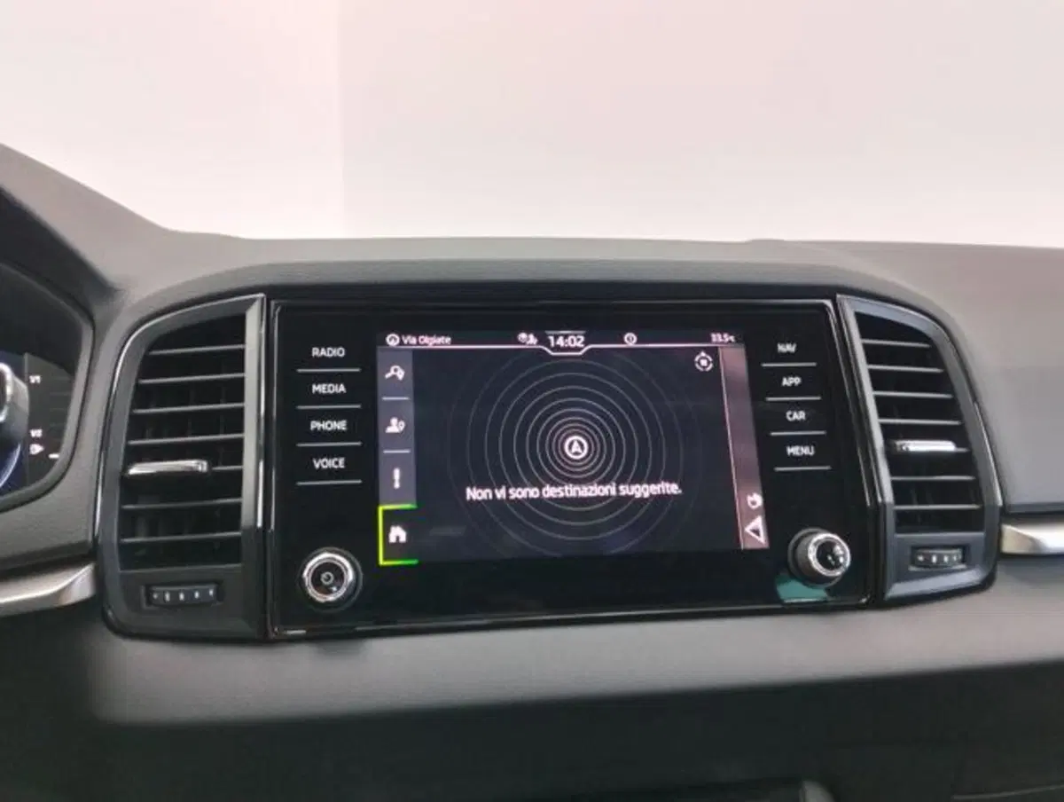 Skoda Karoq usata a Como (15)