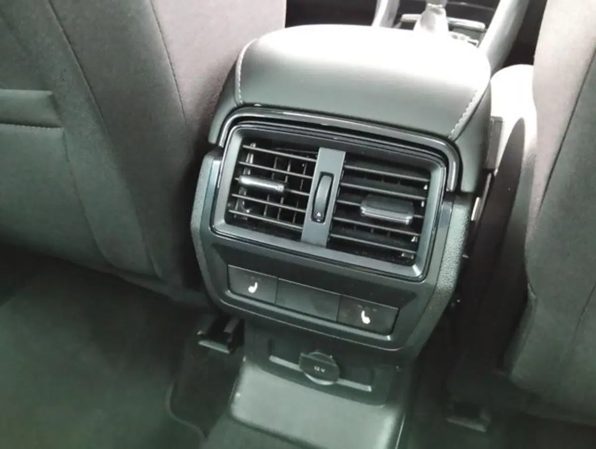 Skoda Karoq usata a Como (20)