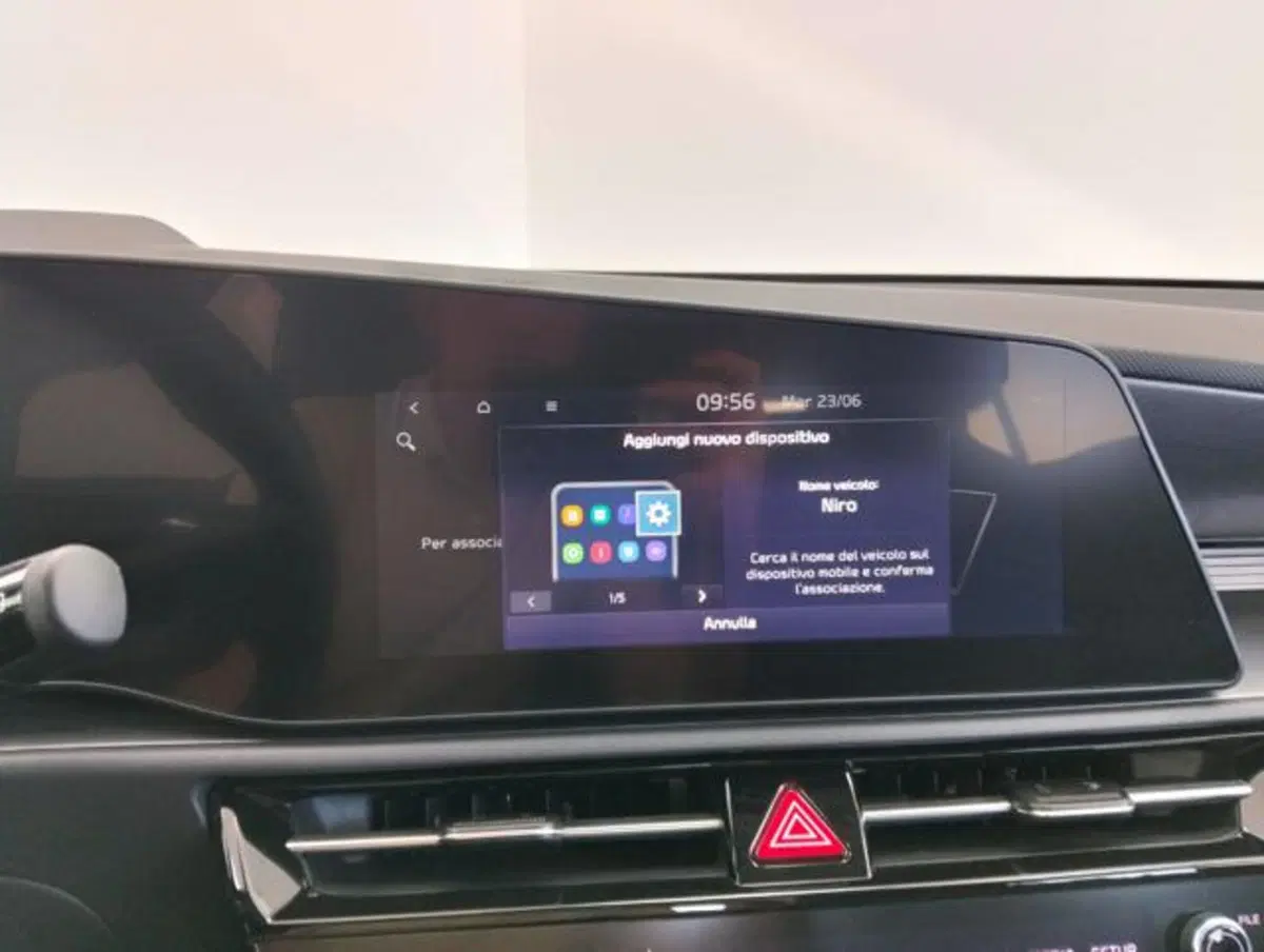 Kia Niro usata a Como (13)