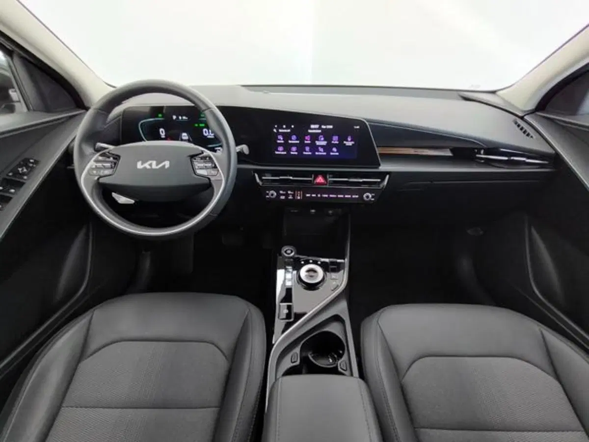 Kia Niro usata a Como (4)