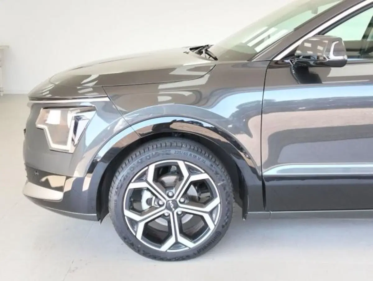 Kia Niro usata a Como (9)