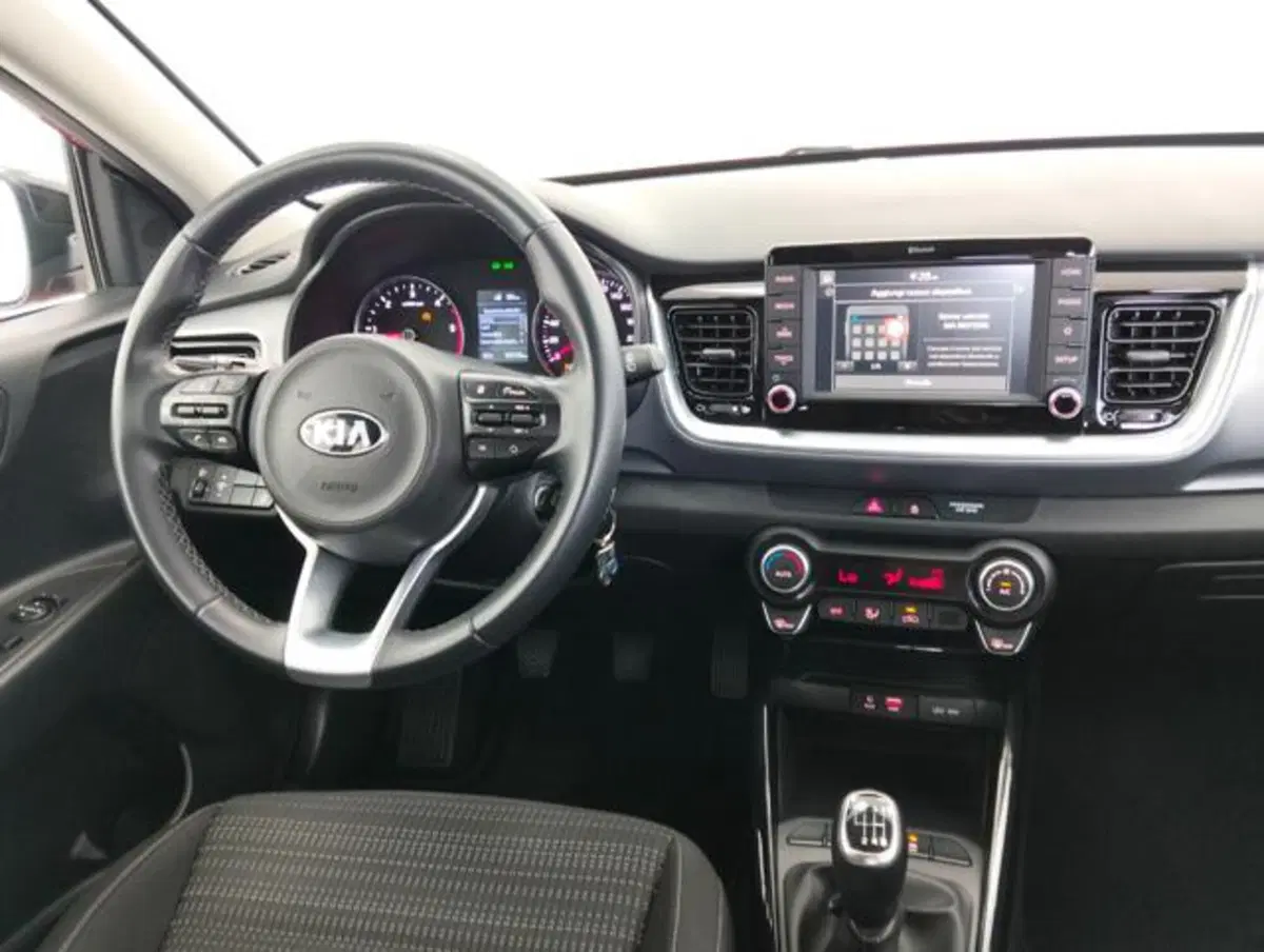 Kia Stonic usata a Como (10)