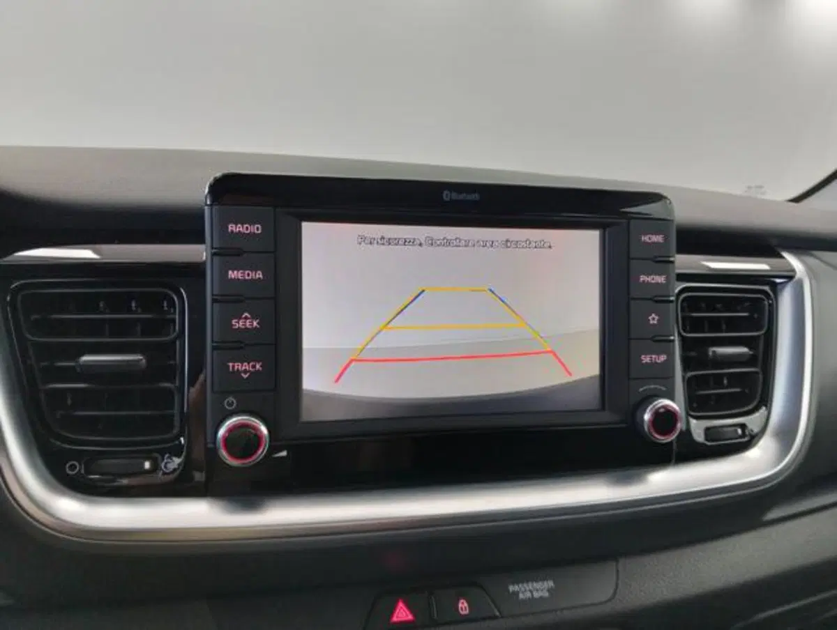 Kia Stonic usata a Como (17)