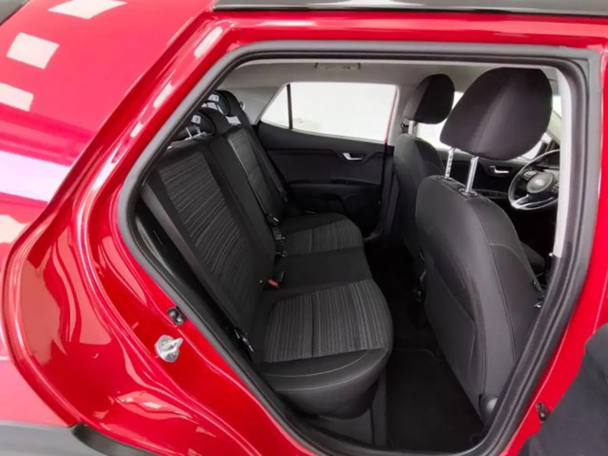 Kia Stonic usata a Como (5)