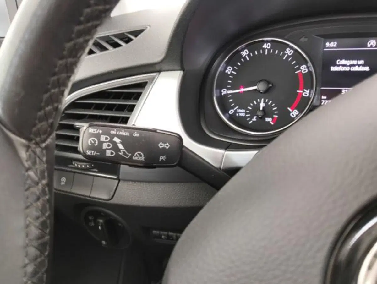 Skoda Fabia usata a Como (11)