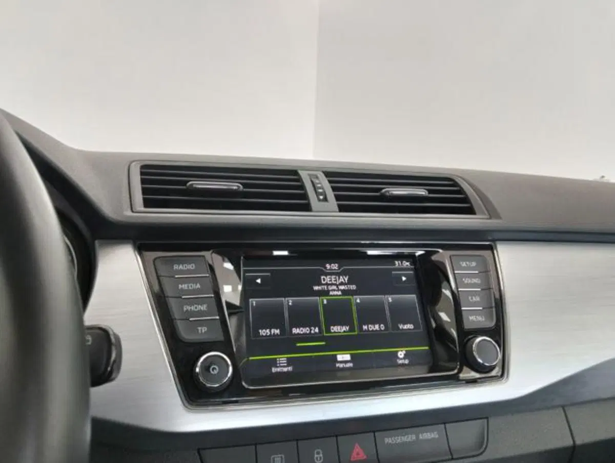 Skoda Fabia usata a Como (13)