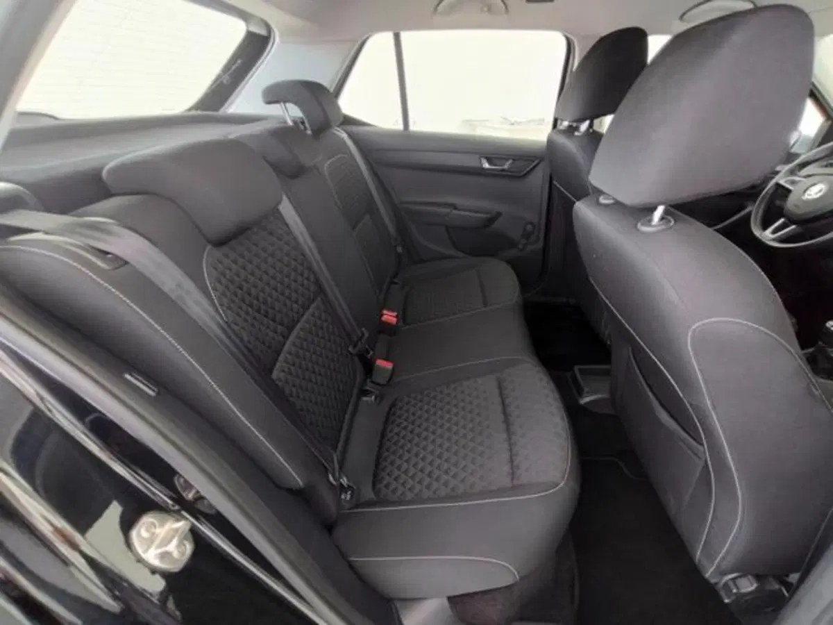 Skoda Fabia usata a Como (5)