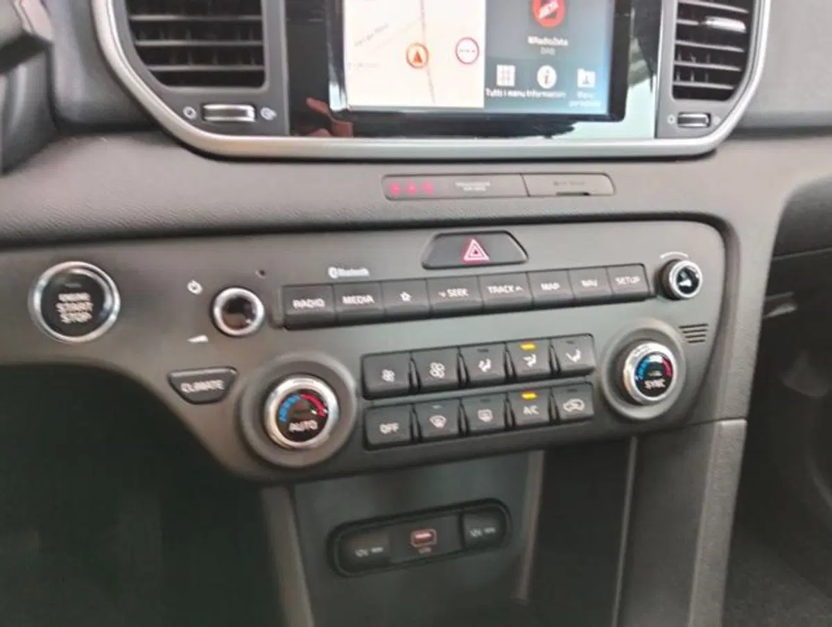 Kia Sportage usata a Como (20)