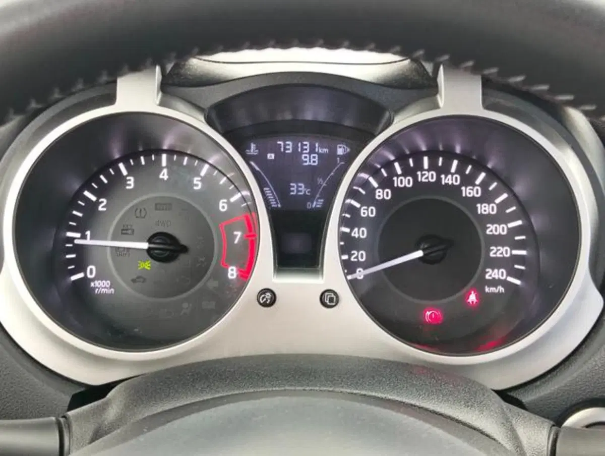 Nissan Juke usata a Como (12)