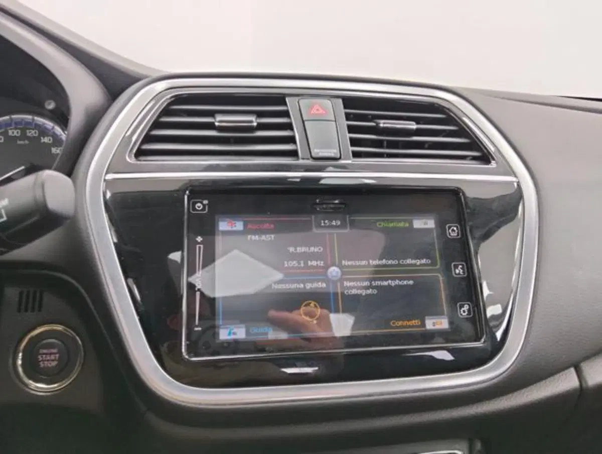 Suzuki S-Cross usata a Como (15)