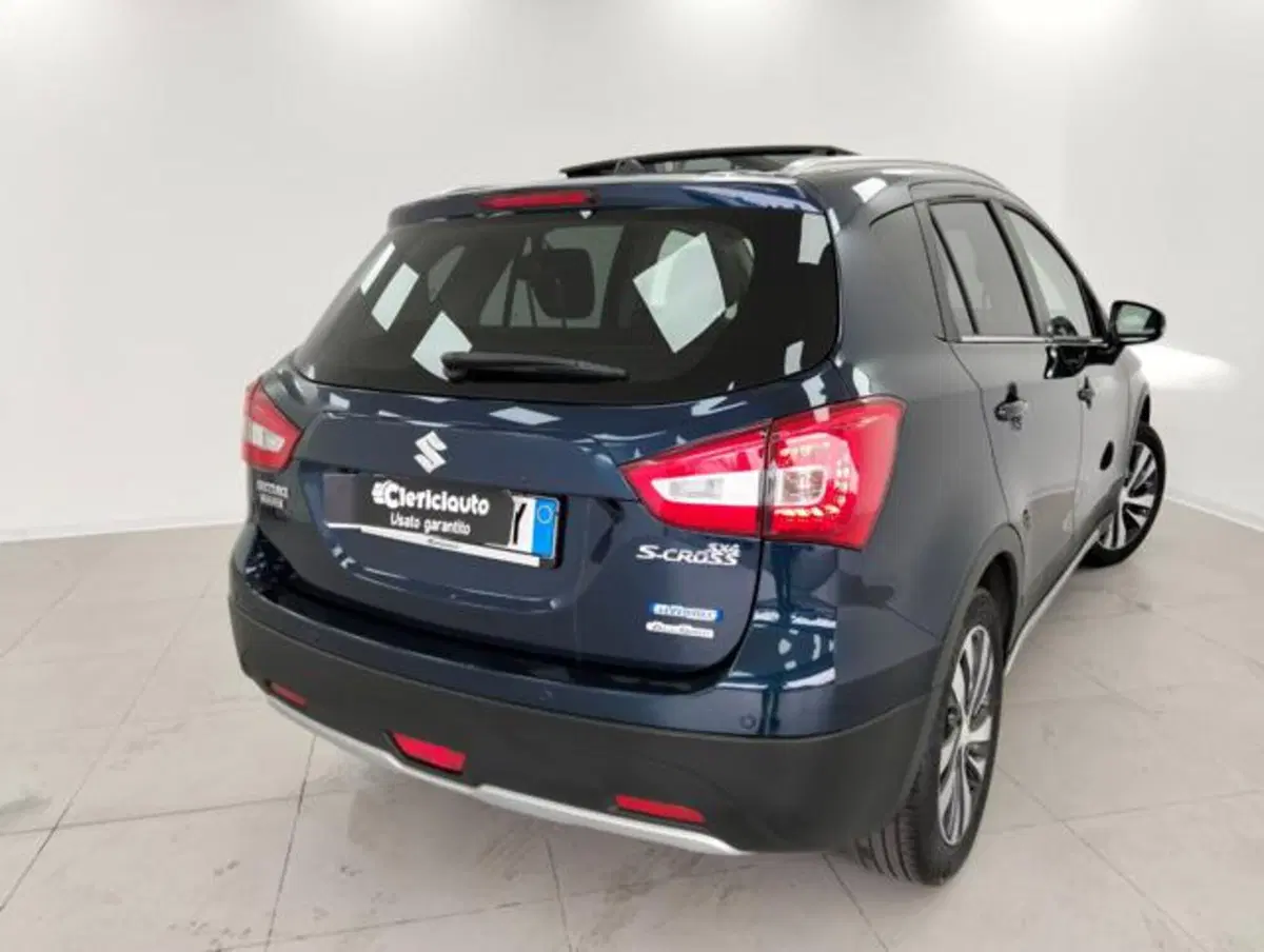 Suzuki S-Cross usata a Como (2)