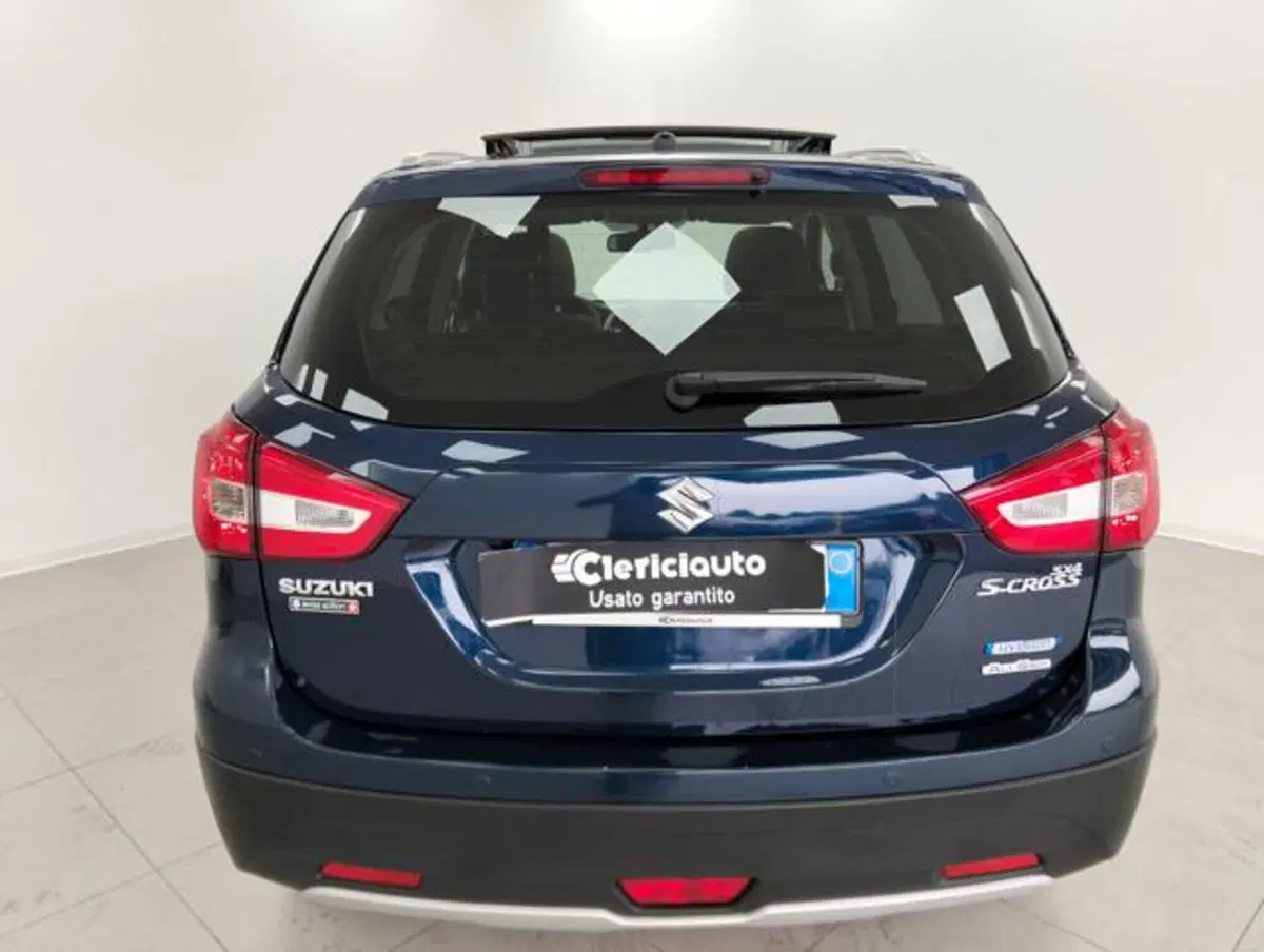 Suzuki S-Cross usata a Como (7)