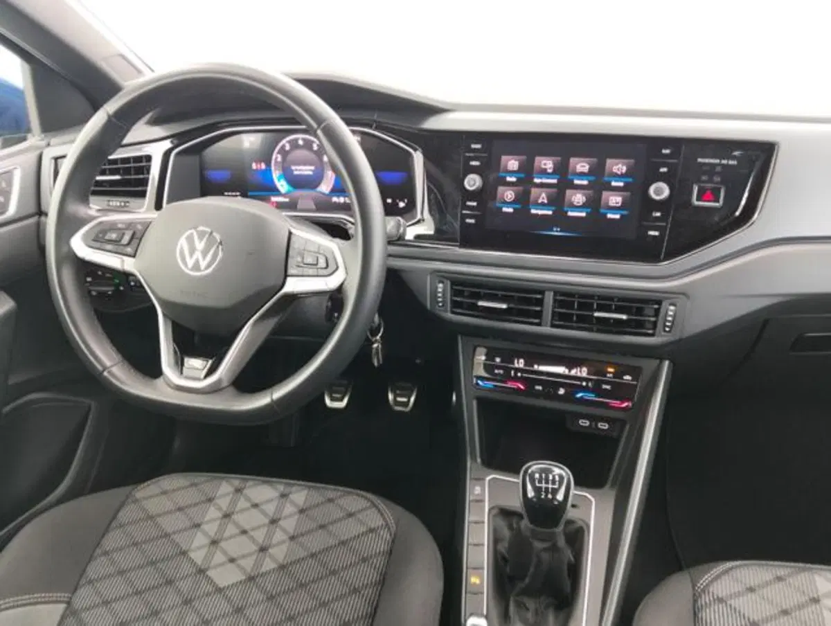 Volkswagen Polo usata a Como (10)