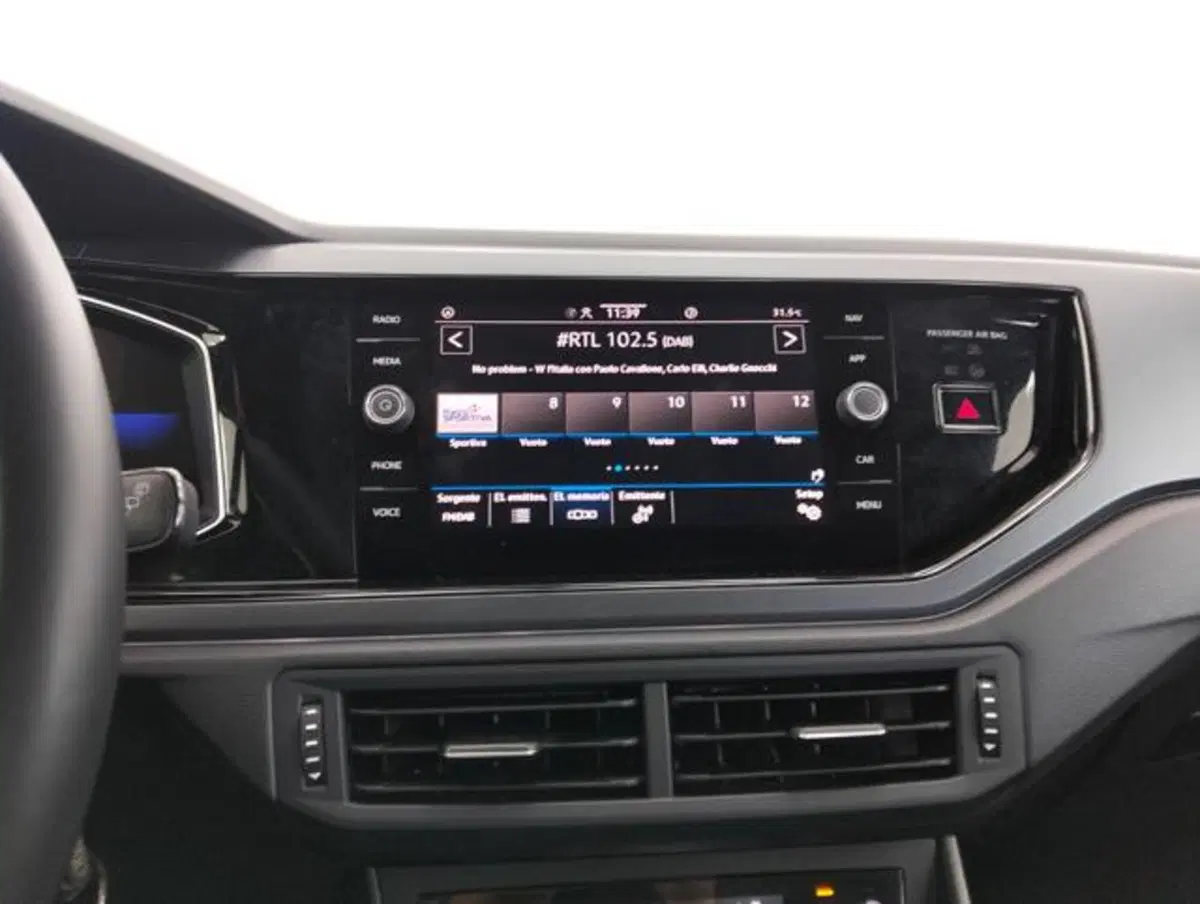 Volkswagen Polo usata a Como (13)