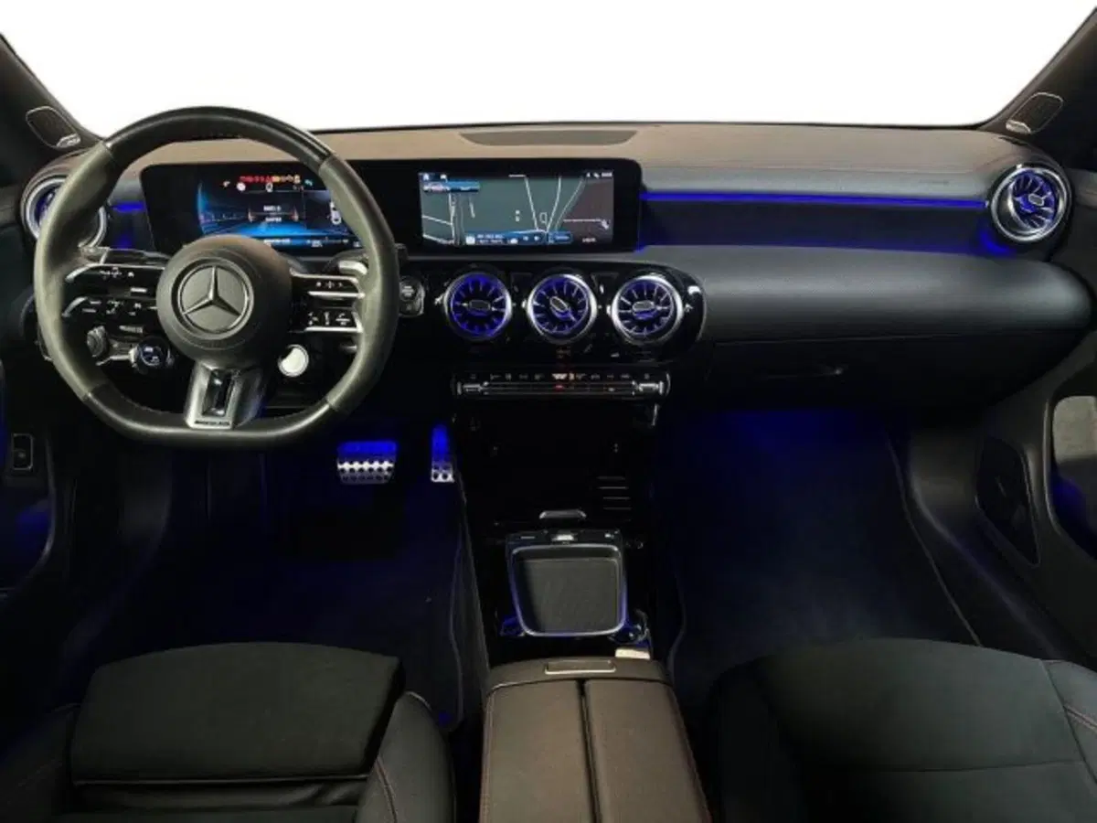 Mercedes-Benz CLA usata a Bologna (9)