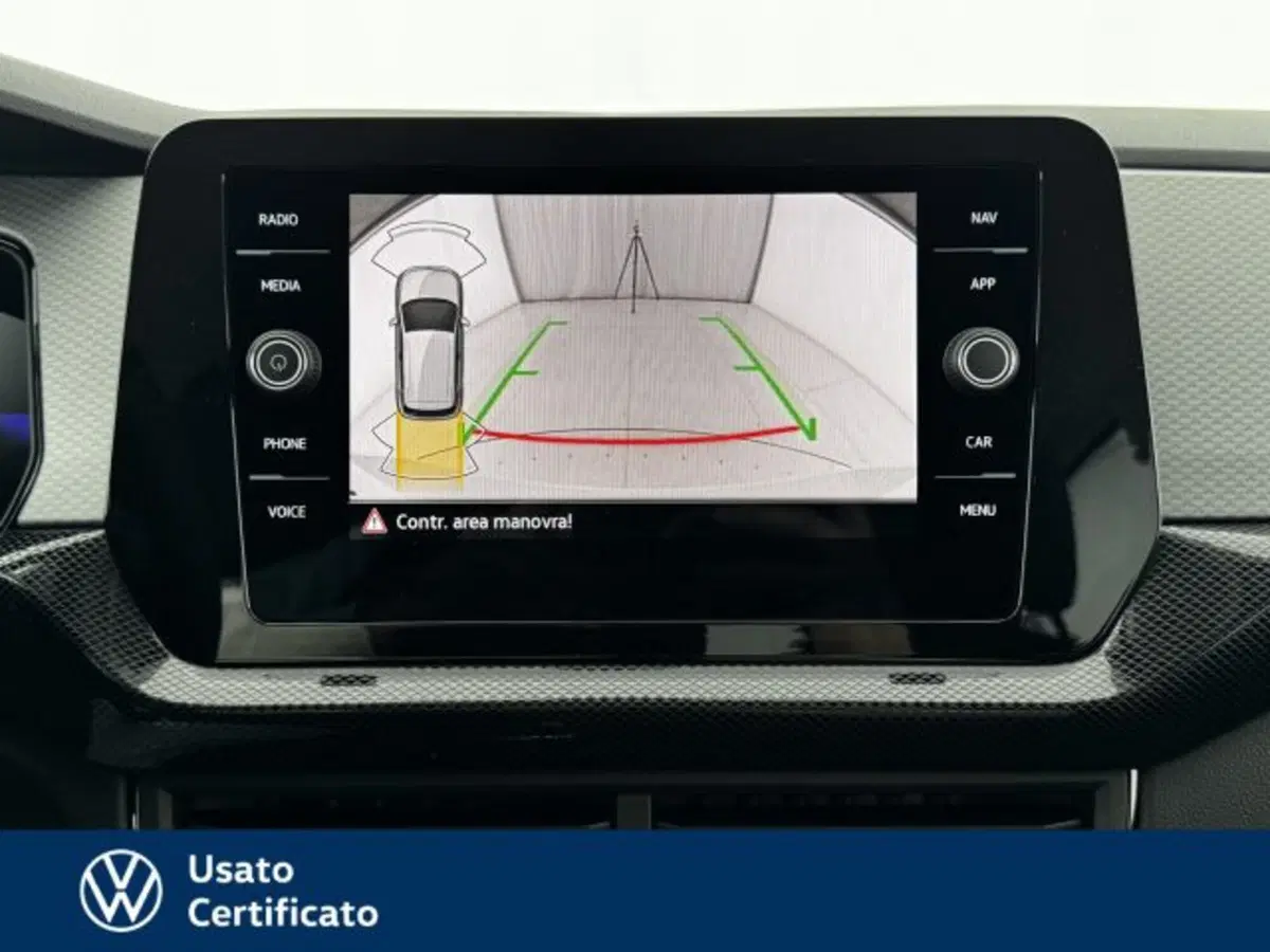 Volkswagen T-Cross nuova a Vicenza (15)