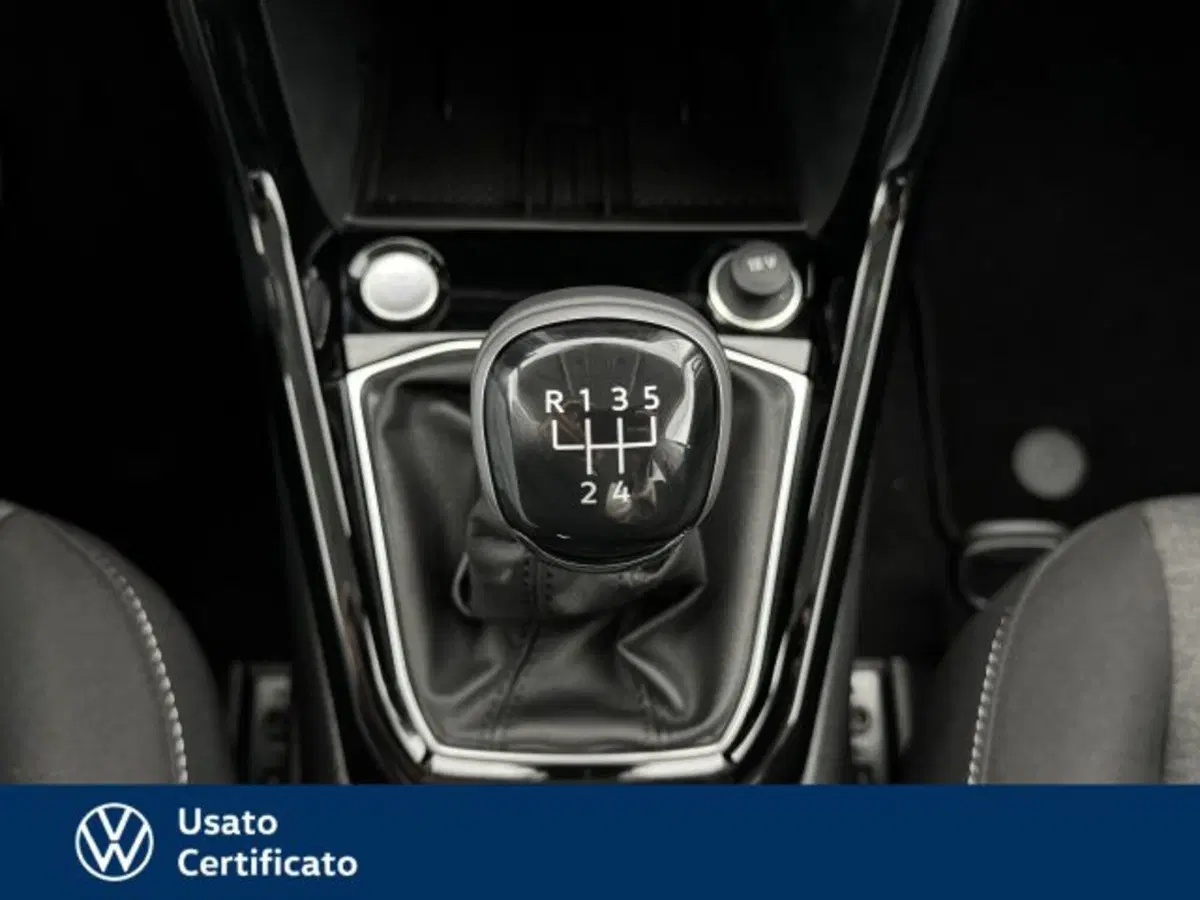 Volkswagen T-Cross nuova a Vicenza (17)