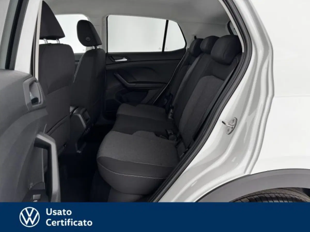 Volkswagen T-Cross nuova a Vicenza (9)