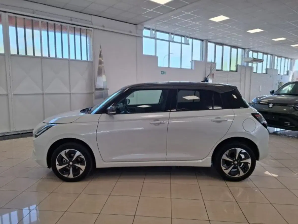 Suzuki Swift nuova a Reggio Emilia (2)