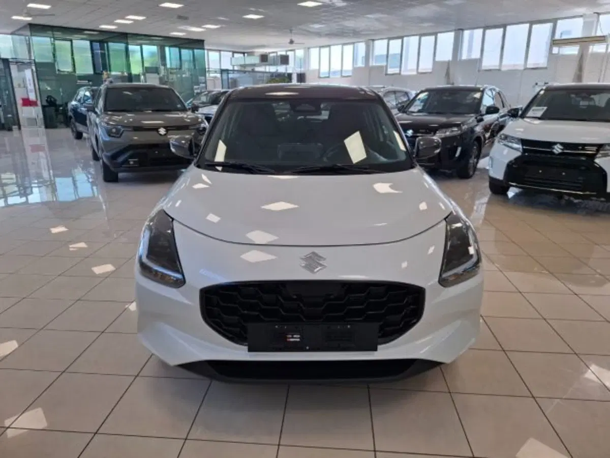 Suzuki Swift nuova a Reggio Emilia (8)