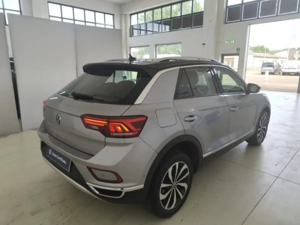 Volkswagen T-Roc usata a Cuneo (7)