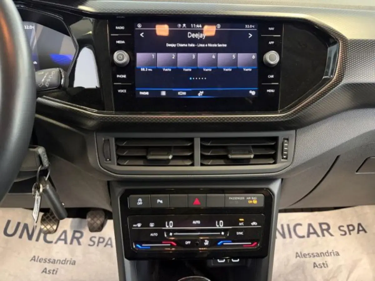 Volkswagen T-Cross usata a Cuneo (10)