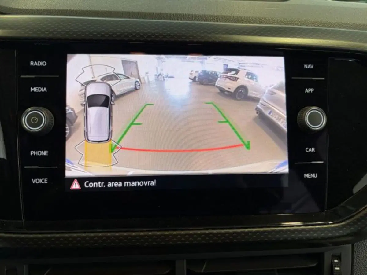 Volkswagen T-Cross usata a Cuneo (11)